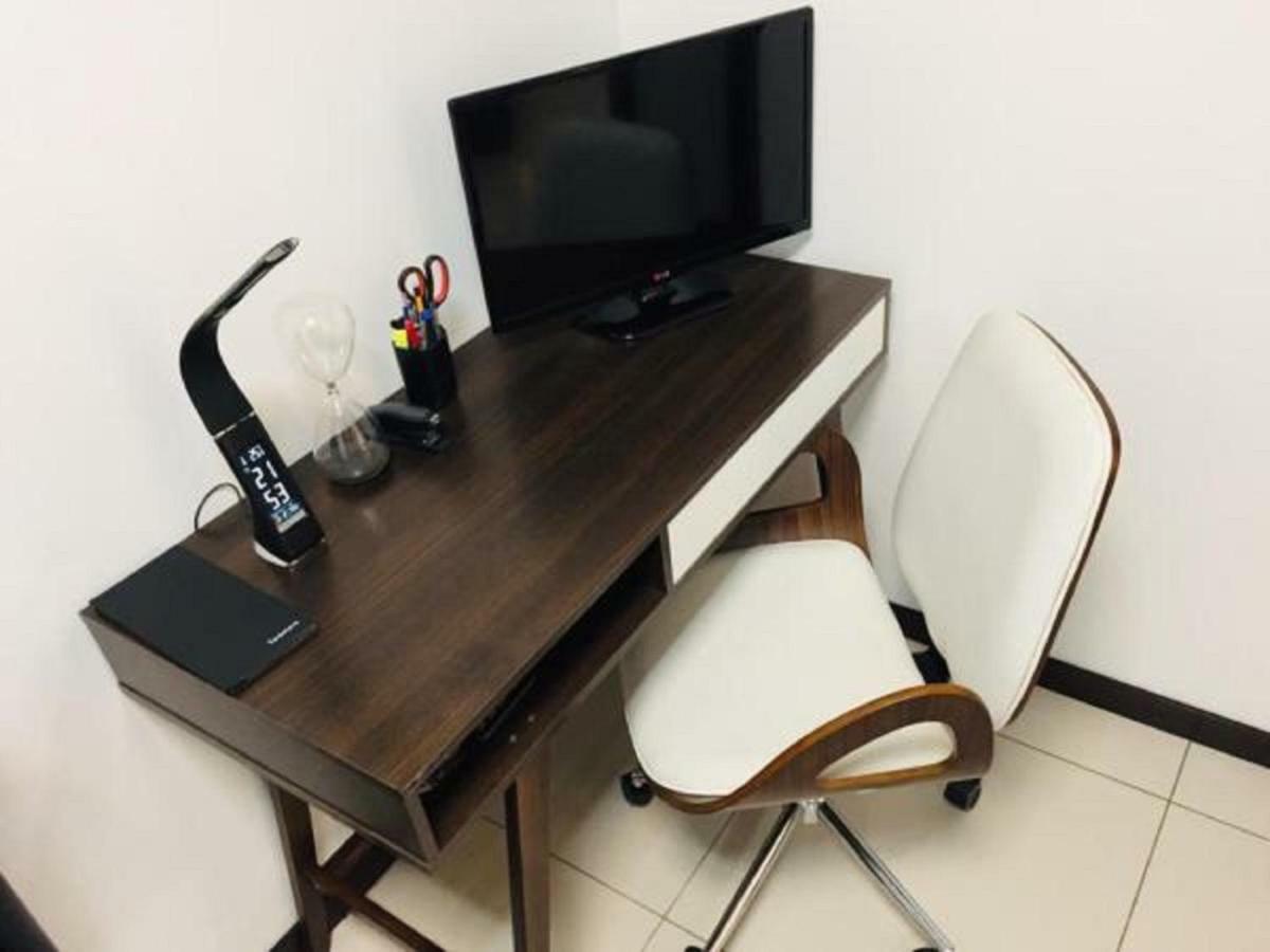 Hermoso Y Unico Apartamento Moderno, En Pleno Centro De Santa Cruz, Con Netflix Wi-Fi De 60 Mb, Estacionamiento Gratis Y Ac En Todos Los Ambientes Santa Cruz de La Sierra Luaran gambar